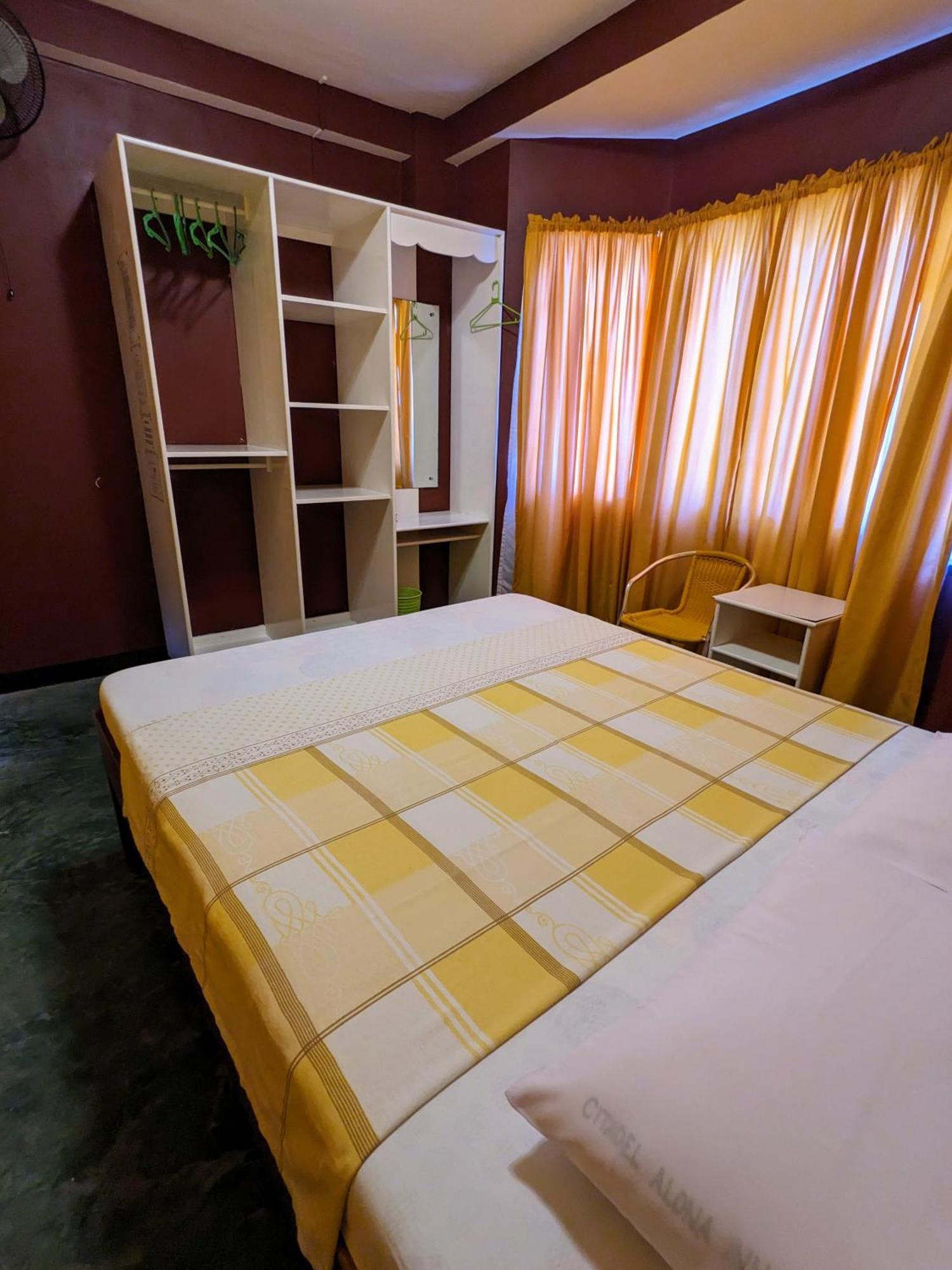 Citadel Alona Inn Панглао Экстерьер фото